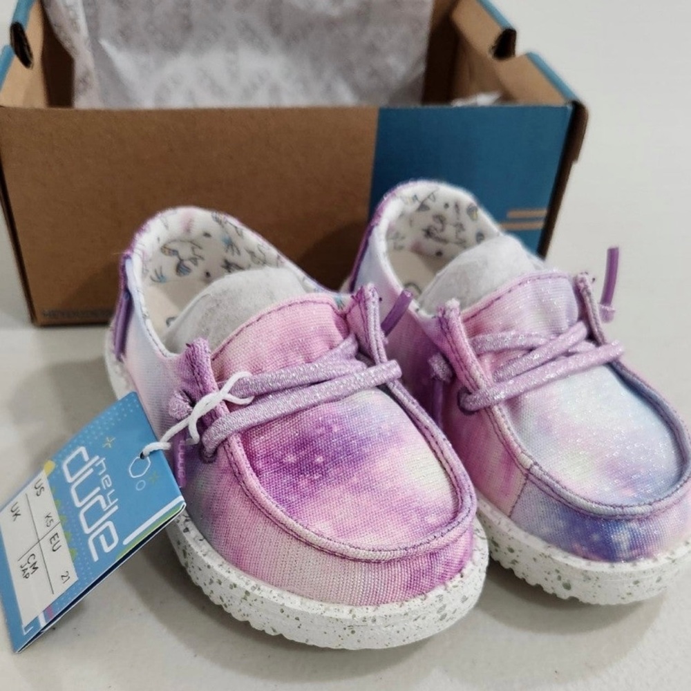 WENDY Unicorn Dreams size k5  brand new in box with tags - EXCELLENT multi color